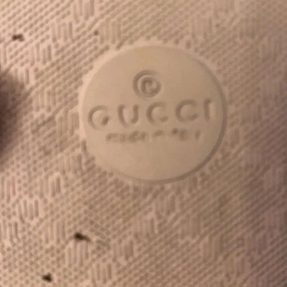 Authentic Womens Light Pink Rubber Gucci GG Slides - good used condition sz 38/8 - Picture 7 of 11